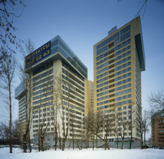 Ремонт трехкомнатной квартиры 90 кв. м в английском стиле. Фото проекта